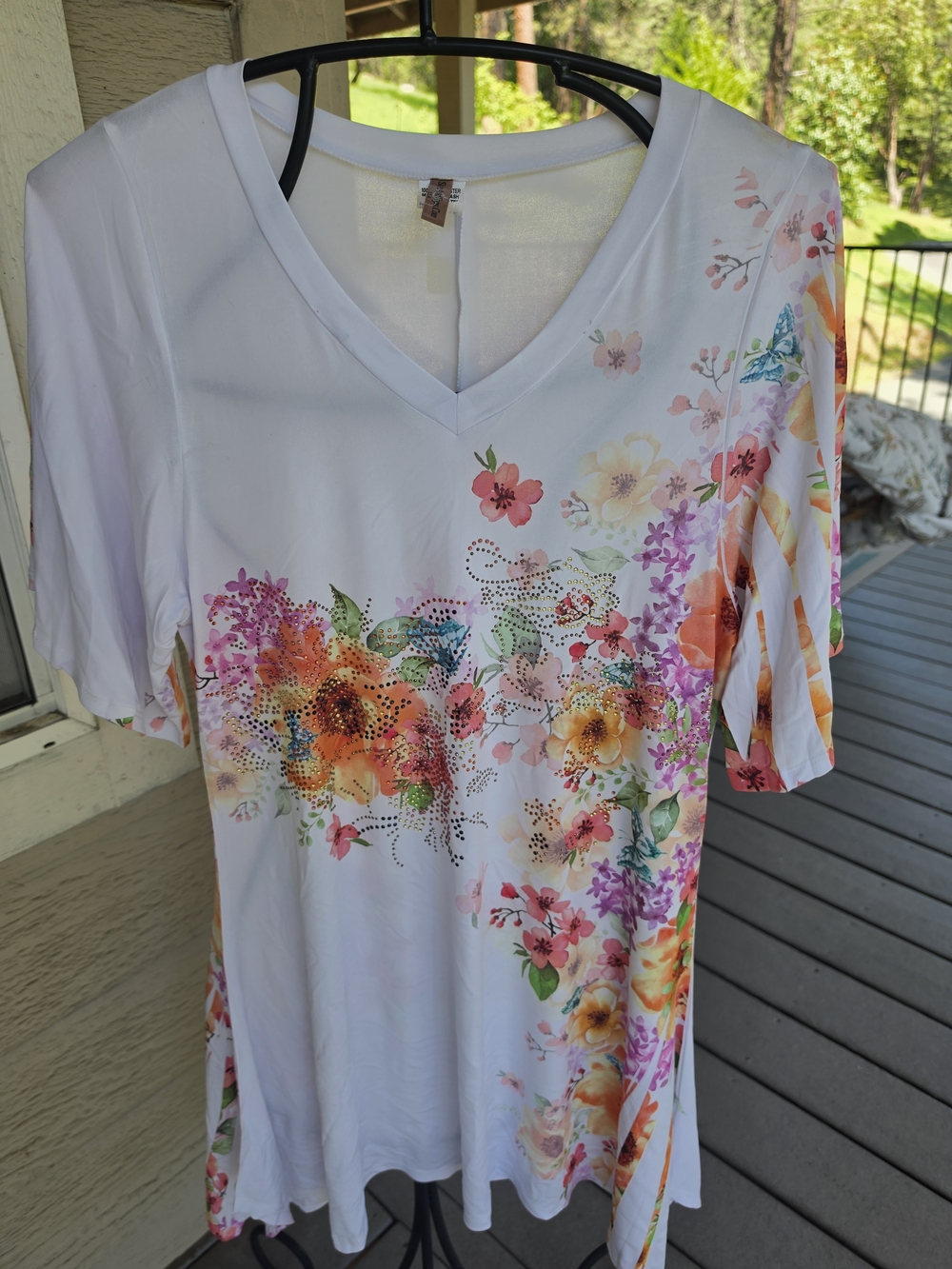 White Floral V-Neck Women’s Top